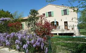 Le Val Léron