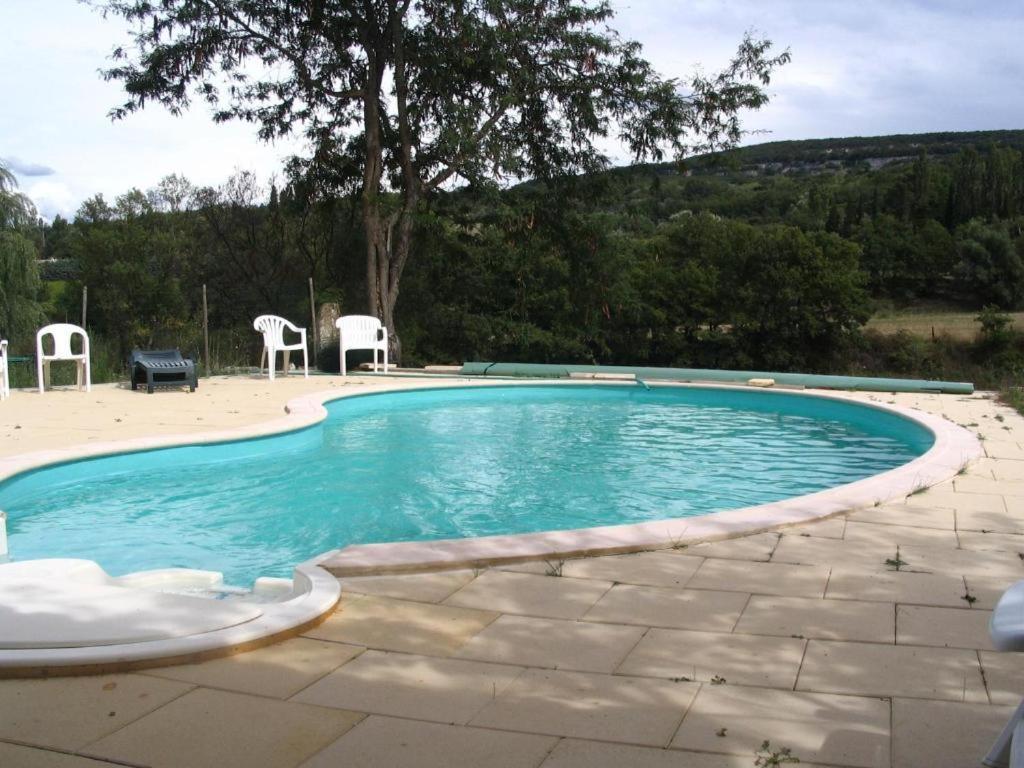 Bed and Breakfast Le Val Léron à Valaurie Extérieur photo