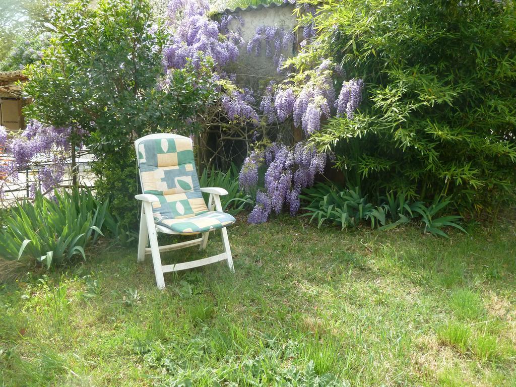 Bed and Breakfast Le Val Léron à Valaurie Extérieur photo
