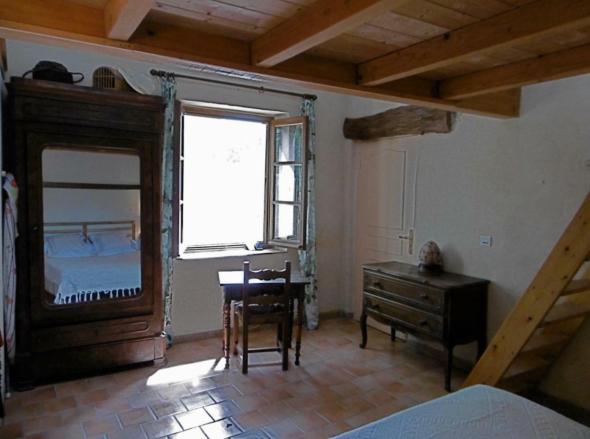 Bed and Breakfast Le Val Léron à Valaurie Extérieur photo