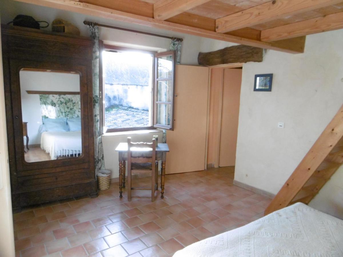 Bed and Breakfast Le Val Léron à Valaurie Extérieur photo