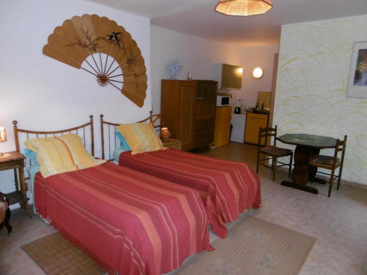 Bed and Breakfast Le Val Léron à Valaurie Extérieur photo